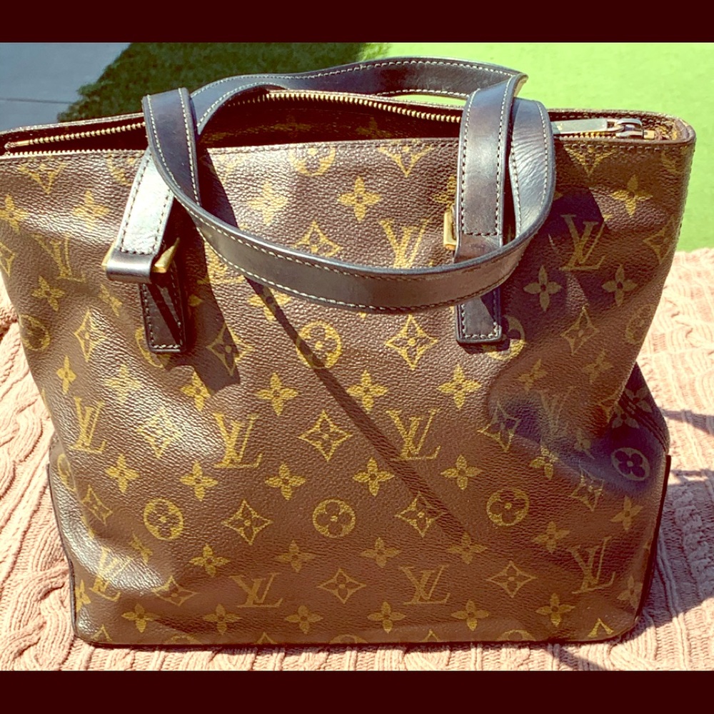 ❌SOLD❌Authentic Louis Vuitton Cabas Mezzo